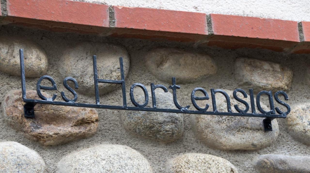 Les Hortensias Millas Bagian luar foto